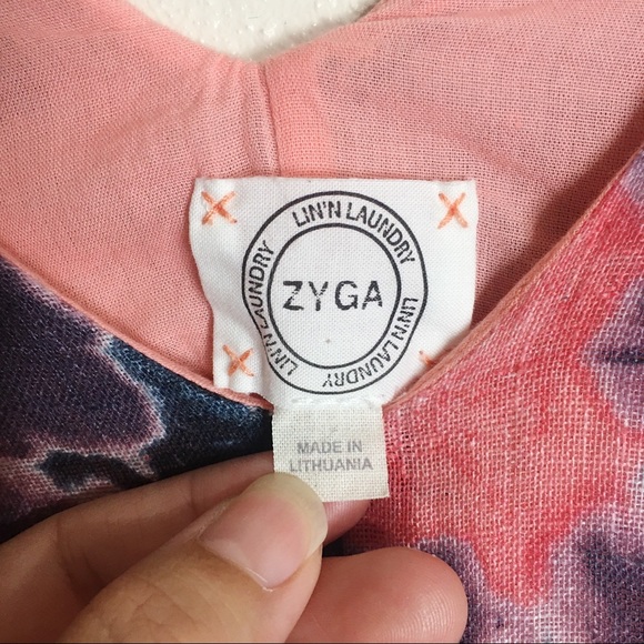 🌟Lin’n Laundry Zyga Floral Dress - Picture 4 of 6